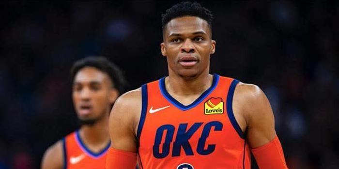  东契奇三双数追平魔术师约翰逊  