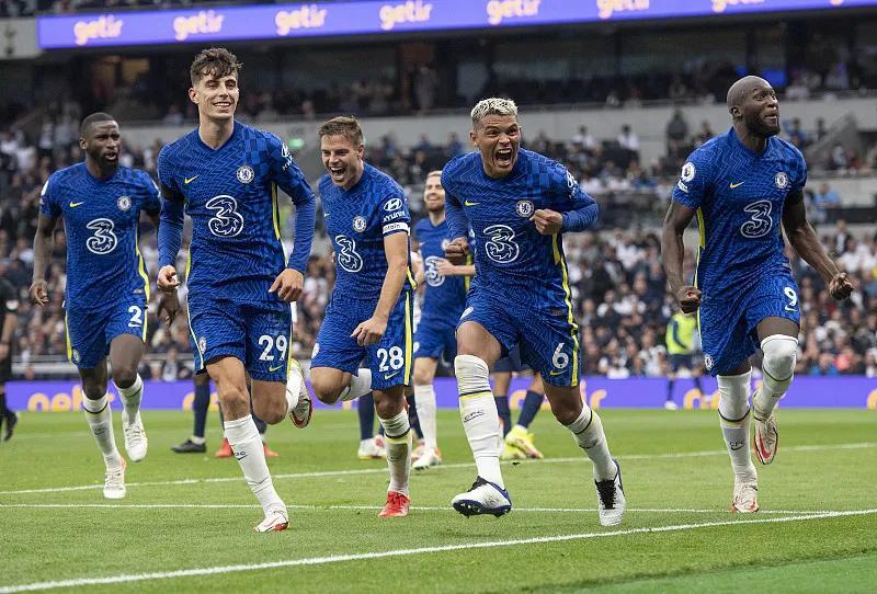  都灵德比诞生新纪录，双方共贡献三十黄牌  